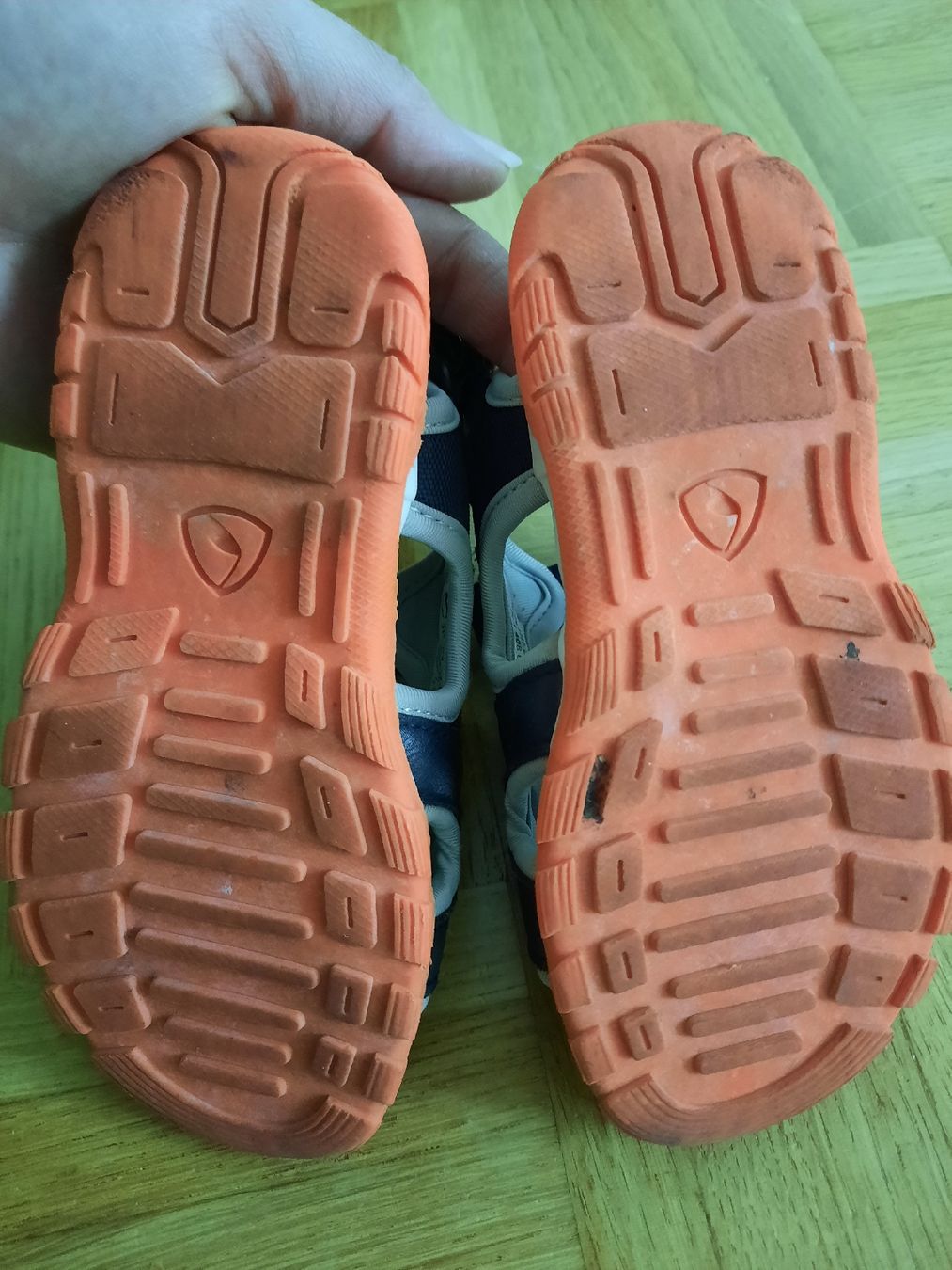 Scarpe per ragazzi: Kinder Sandaletten, Grösse 25 mit Originalverpackung – Usato da Ettingen venduto da Guggerin 2