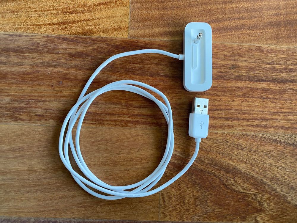 Original iPod Shuffle Dock Station USB / ungebraucht Kaufen auf Ricardo