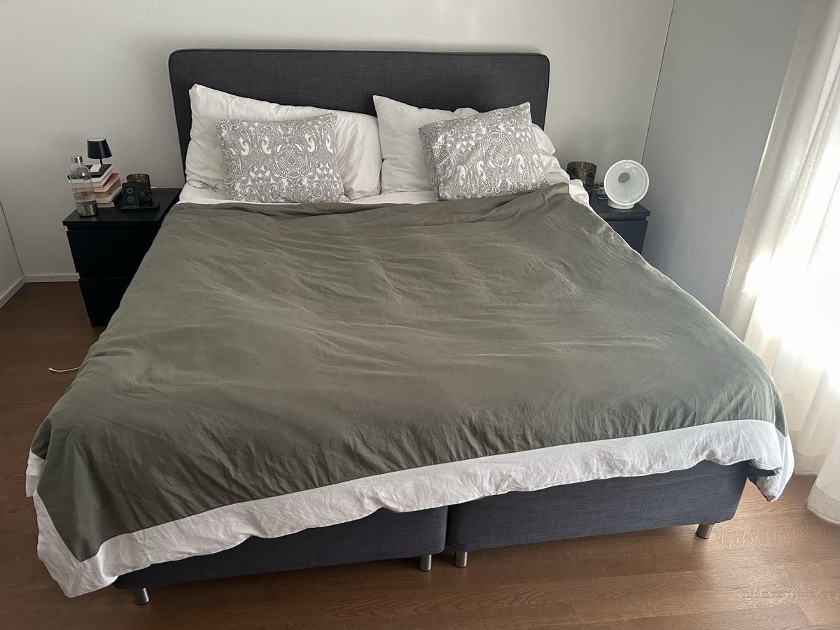 Ikea Lits: IKEA Boxspringbett 180x200cm, dunkelgrauer Stoff – D'occasion à Uitikon Waldegg par ste_tdk2 2