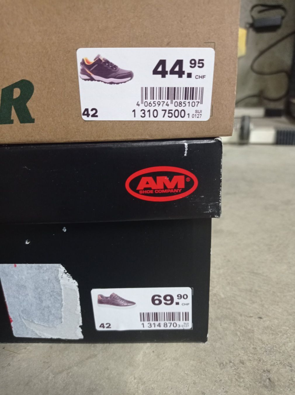 Scarpe da uomo: 2x sneakers #42 NEU Preis 115.- – Usato da Bex venduto da Sdancer 1