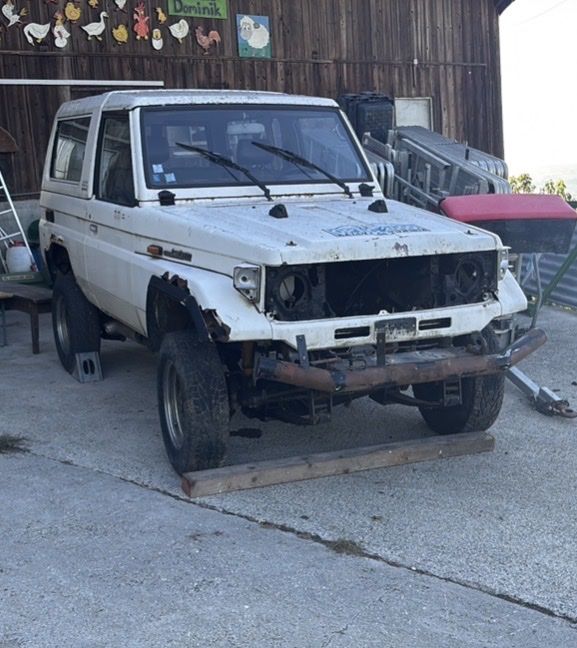 Toyota Automobili: Toyota Landcruiser – Difettoso da Root venduto da Oberkienzen