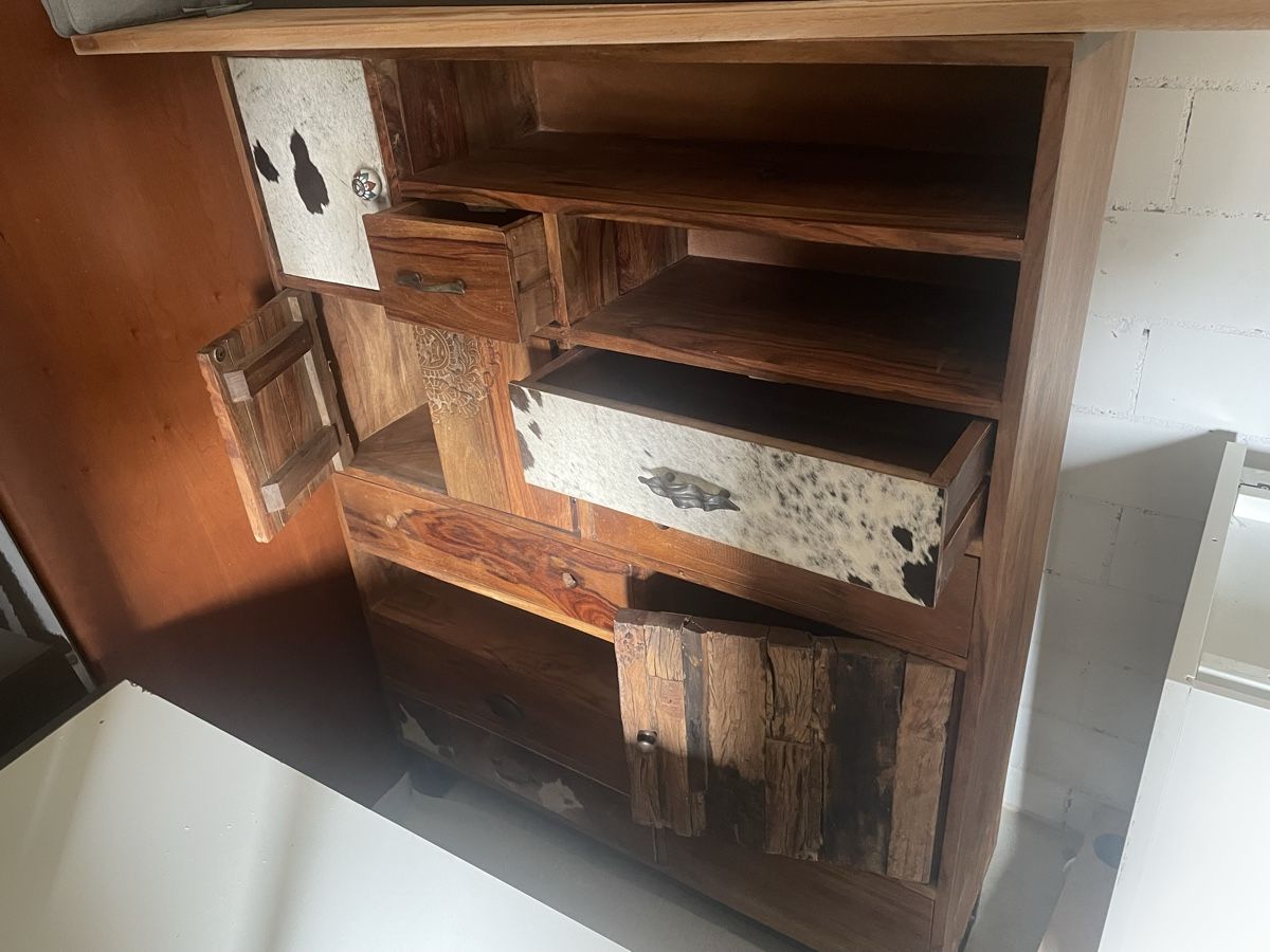 Kare Armadi: Schrank – Usato da Neftenbach venduto da silverdust 1