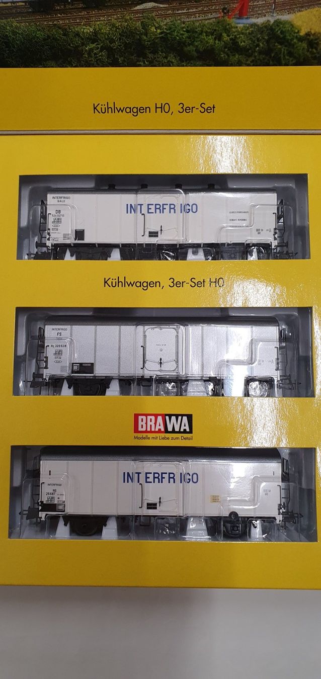 Brawa Modellini di ferrovie: BRAWA 2040  Set Kühlwagen Interfrigo DB, FS, NS – Nuovo e nell'imballaggio originale da Würenlos venduto da juruth 1