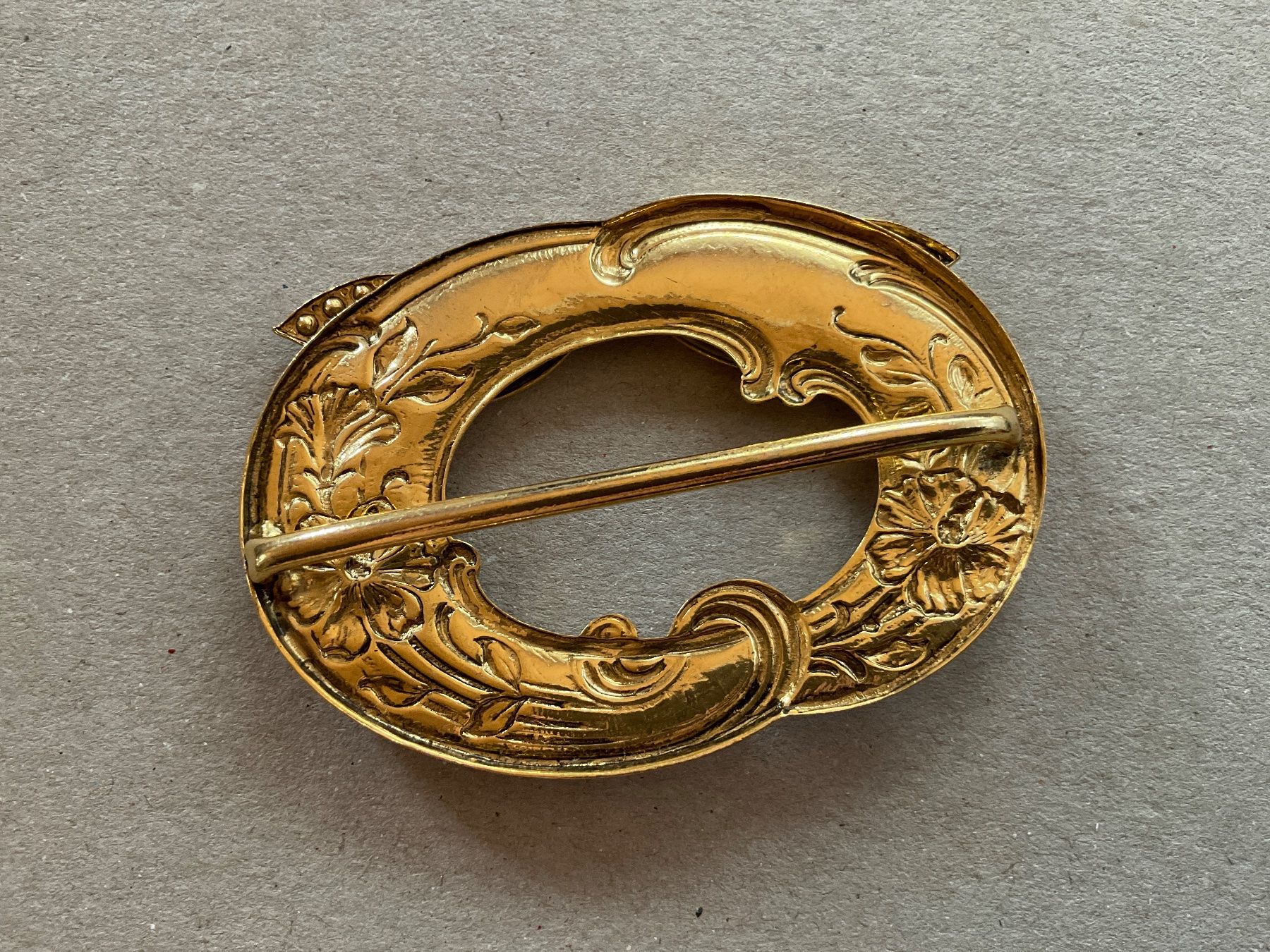 Fibbie per cinture: Gürtelschnalle goldfarbig mit Strass – Usato da Rümlang venduto da euqinom16 1