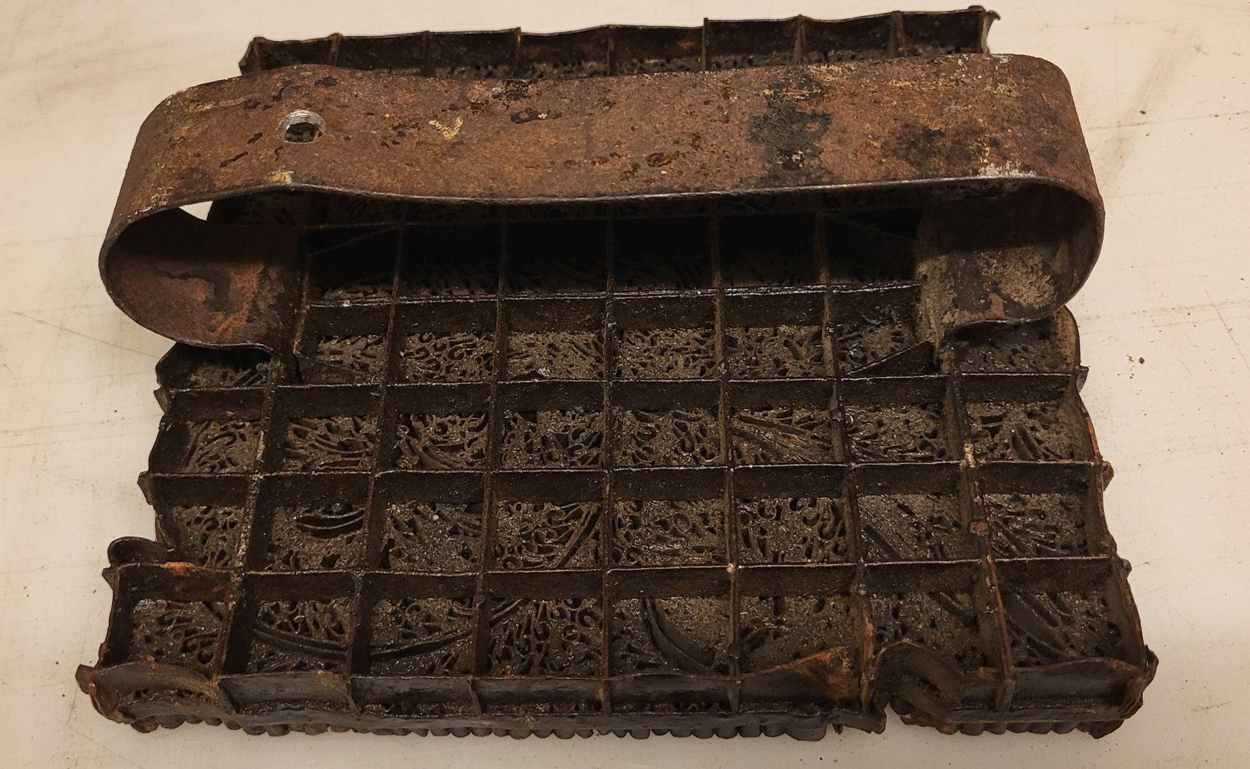 Dipinti: Antique Copper Batik Indonésien – Usato da Villars-sur-Glâne venduto da rifzari 3