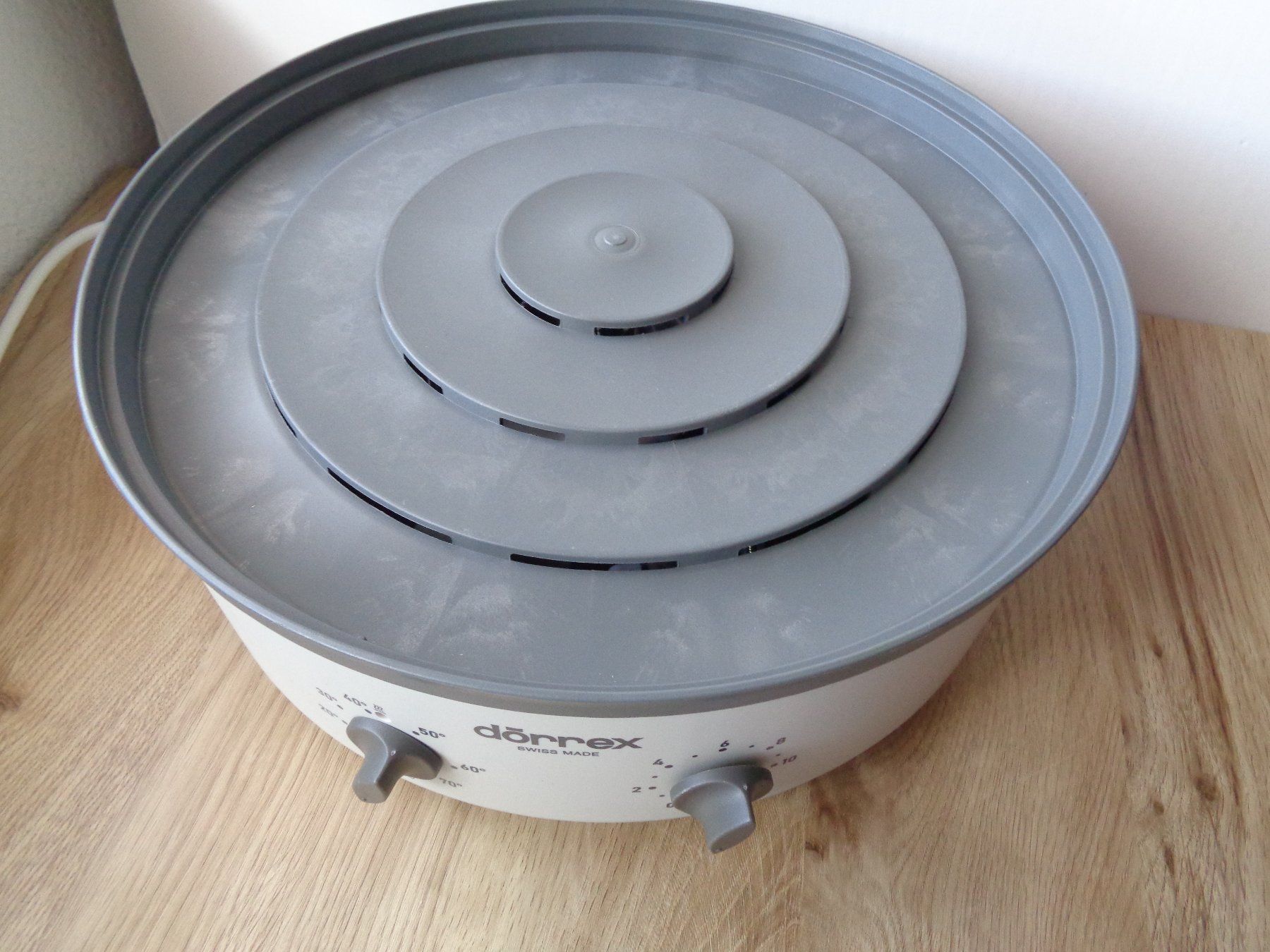 Stöckli Elettrodomestici da cucina: DÖRREX STÖCKLI MIT TIMER 7 GITTER – Usato da Henggart venduto da Pascha22 1