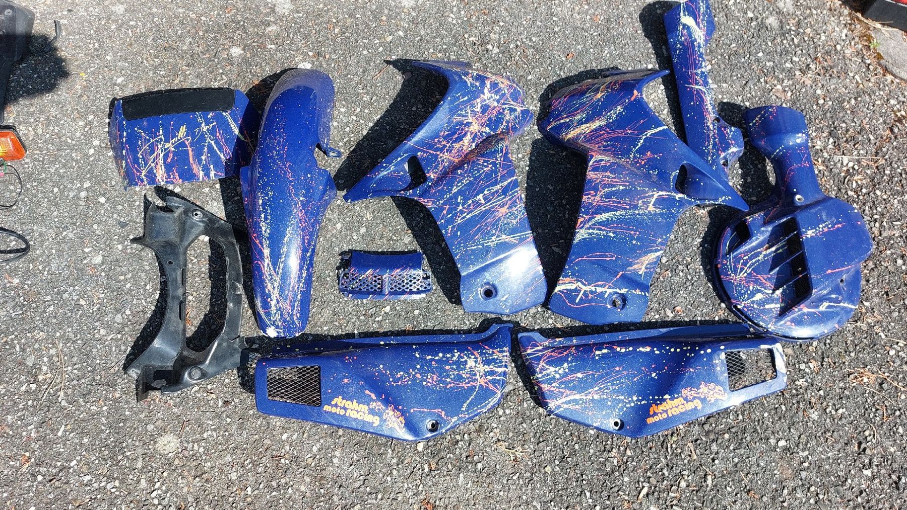 Honda Tutti i ricambio per moto: Verschalungsteile zu Honda NX 650 SD02 – Usato da Rickenbach SO venduto da winsum