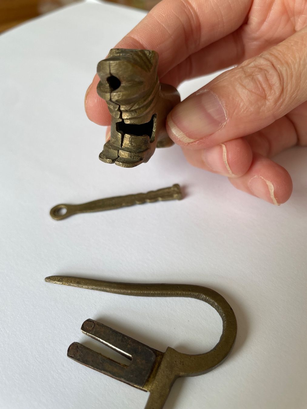 Cadenas: Antikes Chinesisches Schloss Foo Hund Messing – D'occasion à St. Gallen par Shazzz 9