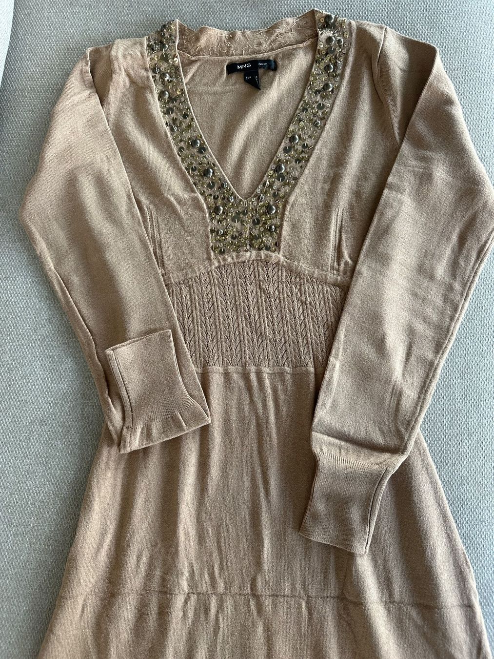 Lotti di vestiti: Mango Strickkleid und Strickjacke, beige, Grösse S – Usato da Zürich venduto da poliveira 2