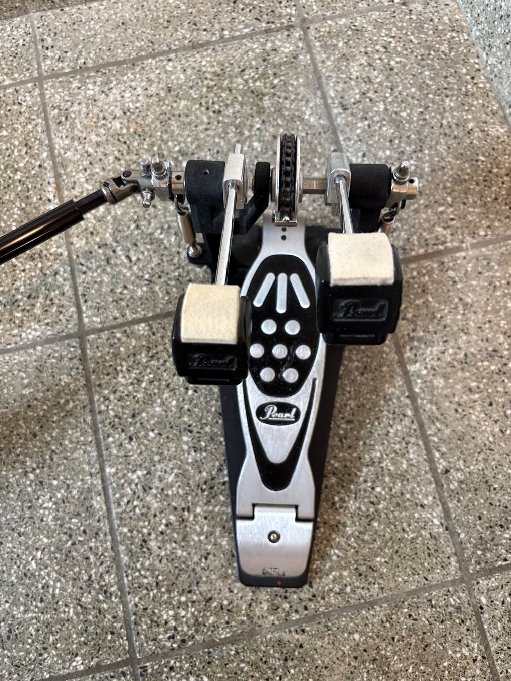 Strumenti musicali: Pearl Doppelpedal – Usato da Kriens venduto da pitthekit 2