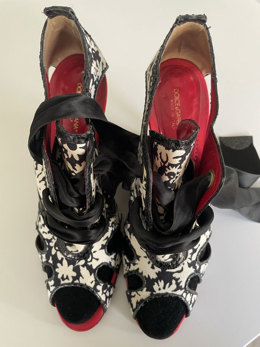 Dolce & Gabbana Scarpe da donna: Dolce&Gabbana cuir sandals en python (taille-40) – Nuovo (secondo la descrizione) da Genève venduto da iry_67wr 5