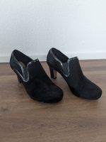Stiefeletten/Ankle Boots Clarks, schwarz, Leder, Gr.40