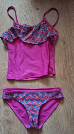 Bikini lila/bunt Grösse 128 guter Zustand