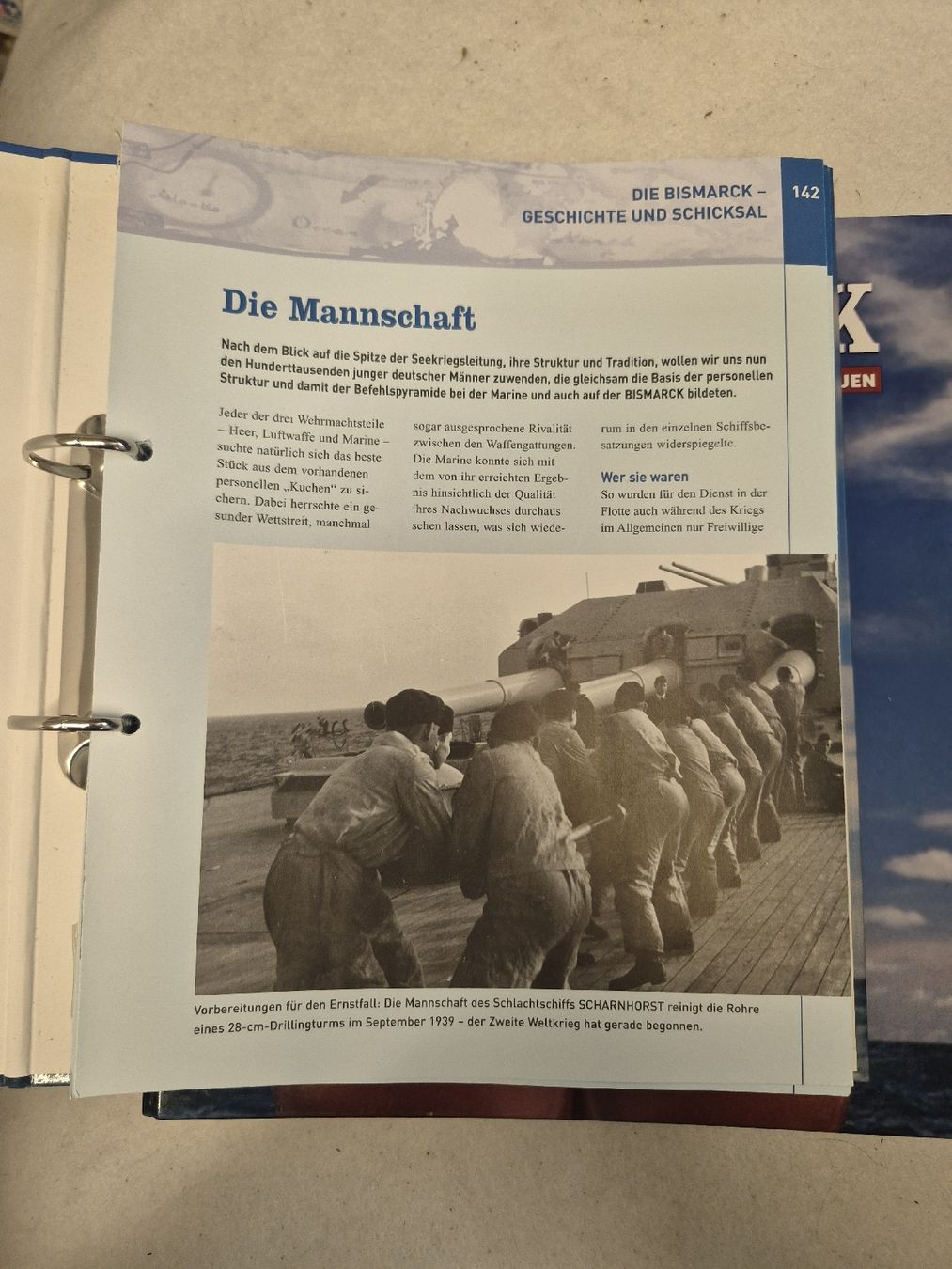 Bücher: Bücher "Die Bismarck" Hachette Modellbau Geschichte  – Gebraucht aus Wald ZH von recher67 1