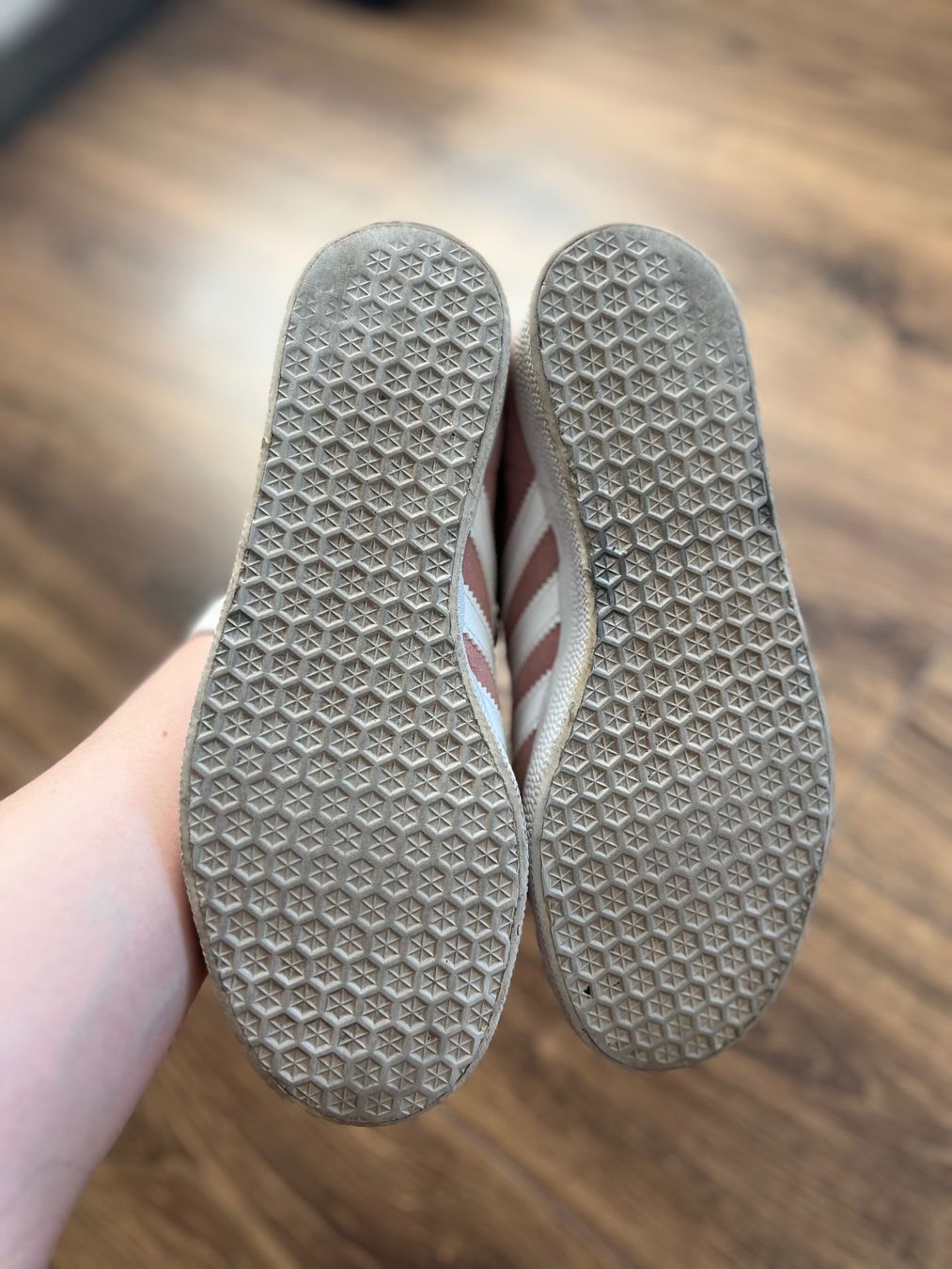 Adidas Herrenschuhe: ADIDAS Gazelle echtes Wildleder rosa – Gebraucht aus Bassersdorf von m.vontobel 2