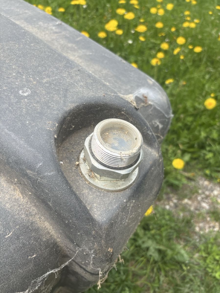 Sonstiges Fahrzeugzubehör: hydrauliktank  – Gebraucht aus Gibswil von Ocram012 4