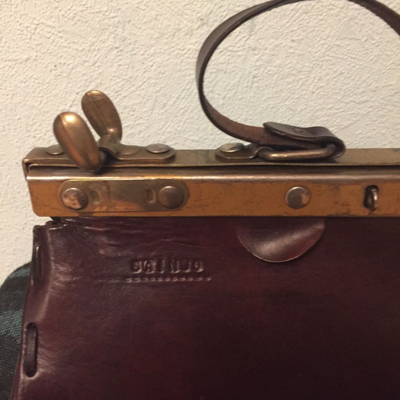 Taschen für Damen: Rare Sac vintage cuir chocolat – Gebraucht aus Genève von ct_fqr8 3