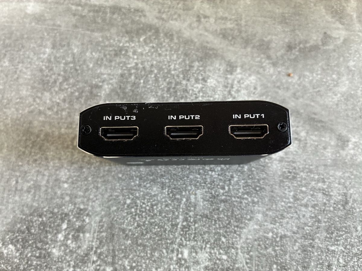 Adapter: HDMI Switcher – Gebraucht aus Emmenbrücke von nne_hm9j 1