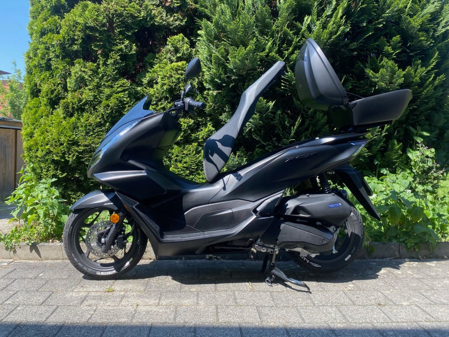 Honda Scooters: Honda PCX – Gebraucht aus Winterthur von kol_hw28 3
