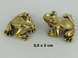 2 Kleine FRÖSCHE - Messing Figuren - Neu - 2,5x2cm