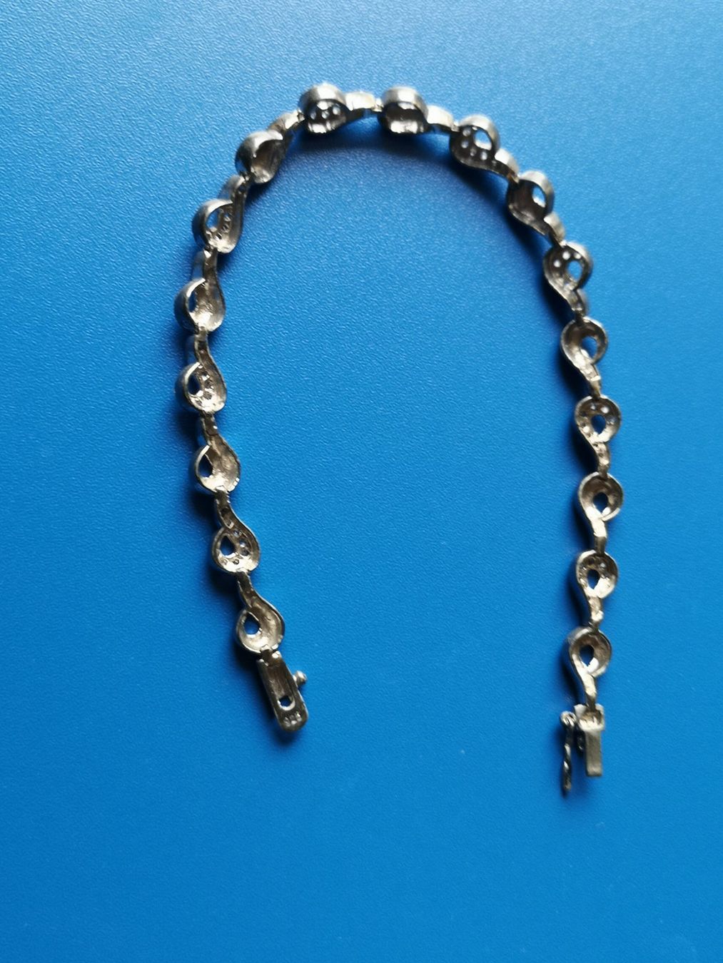 Armbänder & -reifen: Sehr schöne Silber Armband 925 – Gebraucht aus Schaffhausen von Leveron13 5