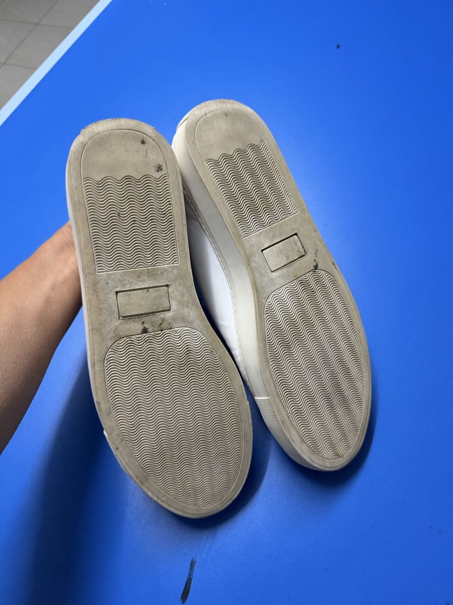 Cos Scarpe da uomo: COS White Leather Sneakers Size 43 – Usato da Herrliberg venduto da Tubalp 3