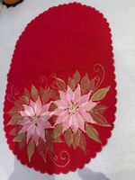 Weihnachtliche Tischdecke, Mitteldecke mit Poinsettien 52cm