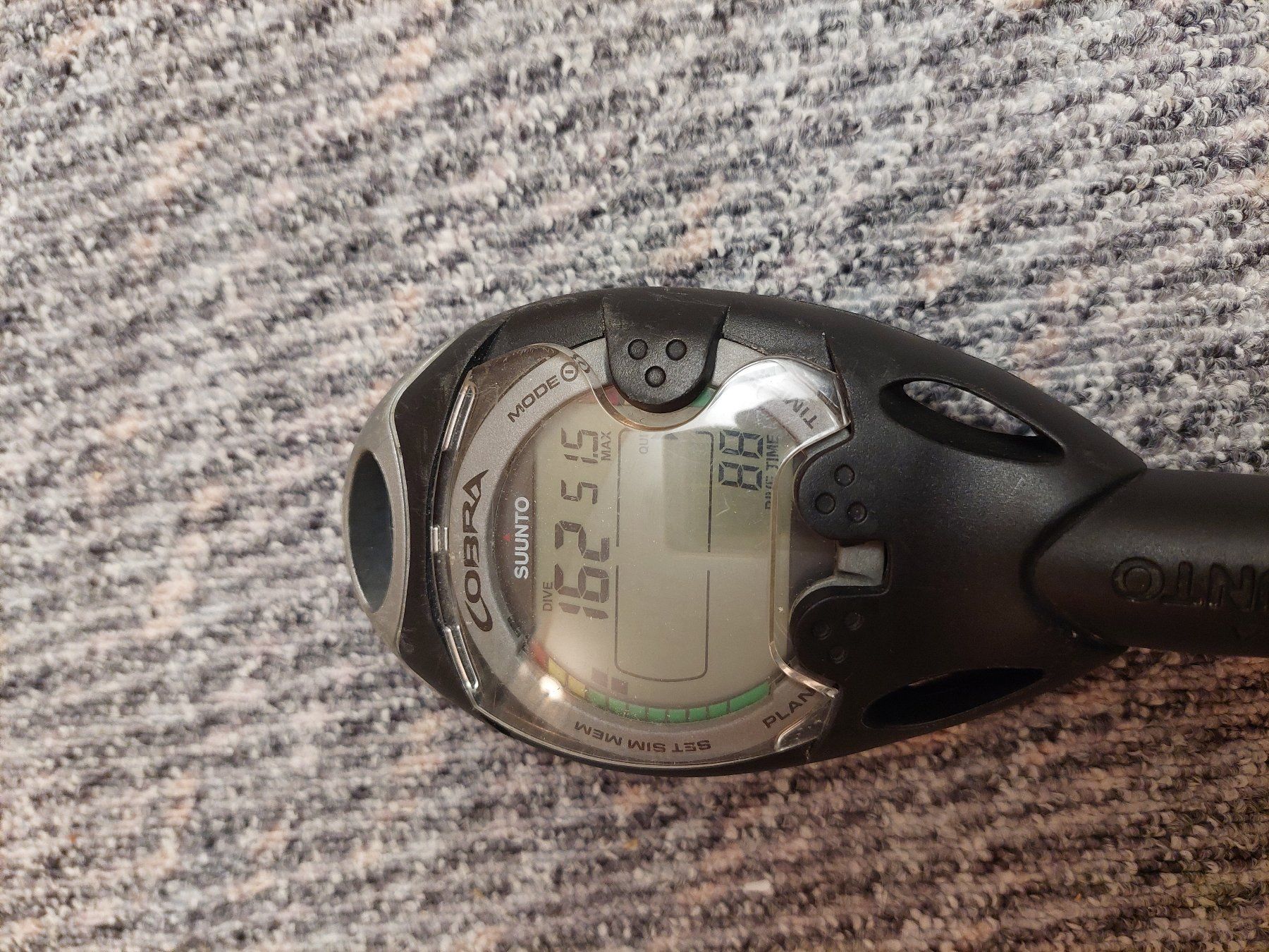 Suunto Uhren: Tauchcomputer Suunto Cobra mit Schnellkupplung – Gebraucht aus S-chanf von diascha 3