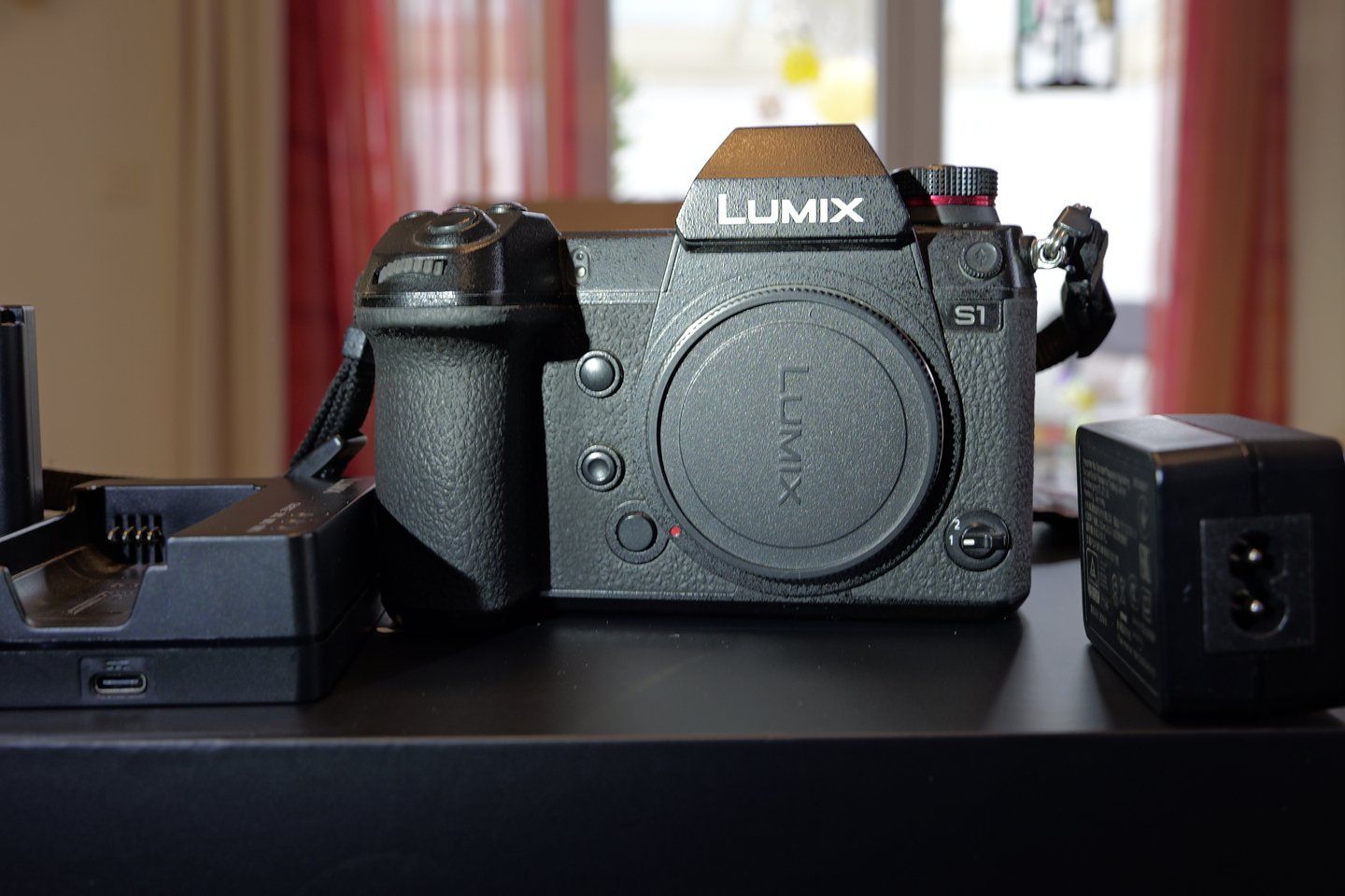 Panasonic Fotocamera: Panasonic Lumix S1 boîtier – Usato da Savagnier venduto da oli_6pfc 3