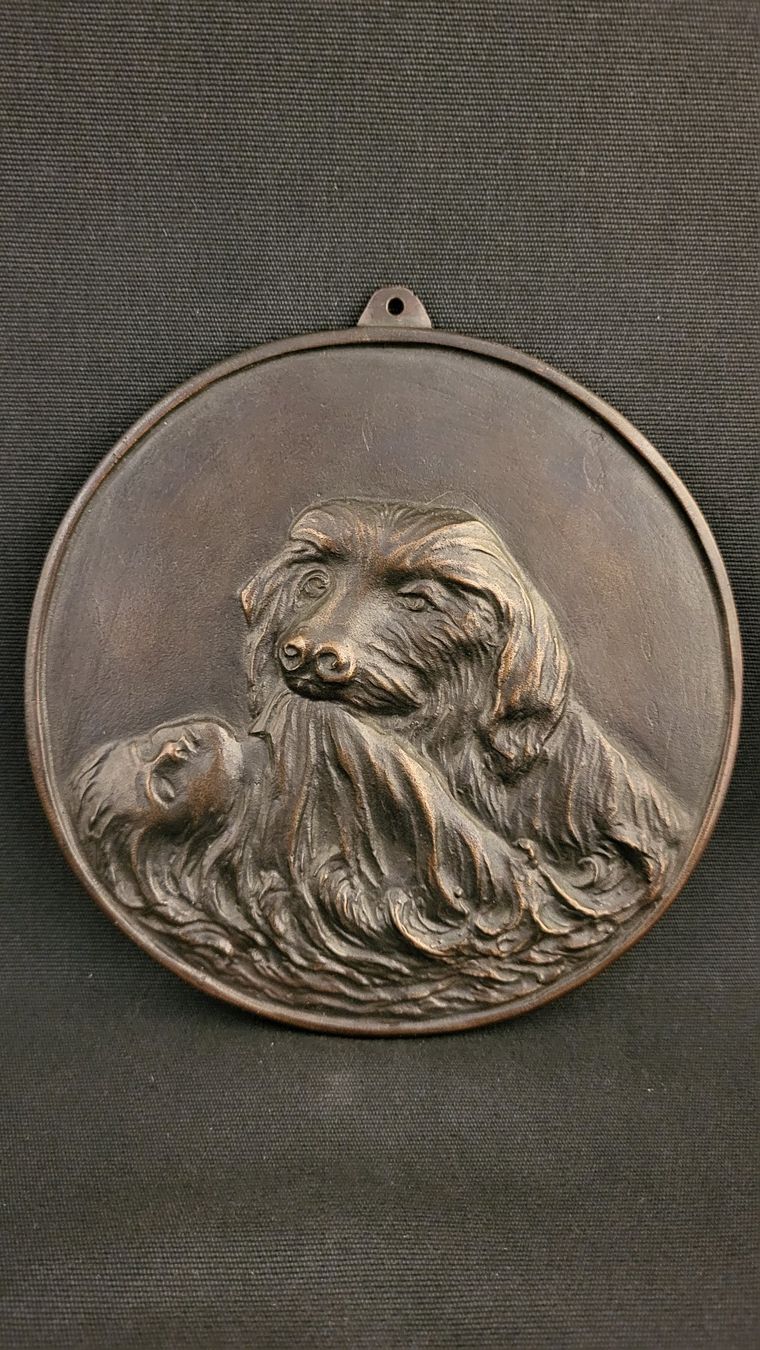 Statuette: Bronze-Relief mit Hund – Usato da Basel venduto da spinne02 1