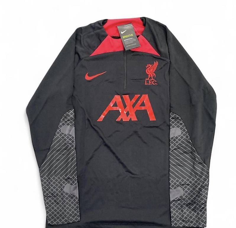 Canottiere & Pantaloni: Liverpool Training suit – Usato da Stettlen venduto da als_7wwm