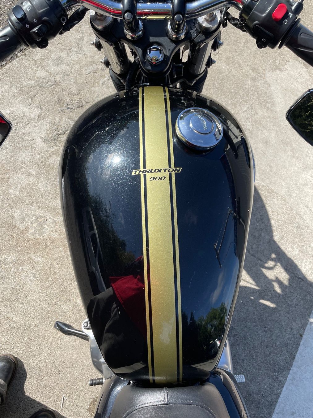Triumph Route: Triumph Thruxton 900 – D'occasion à Perly par Eelmatto 6