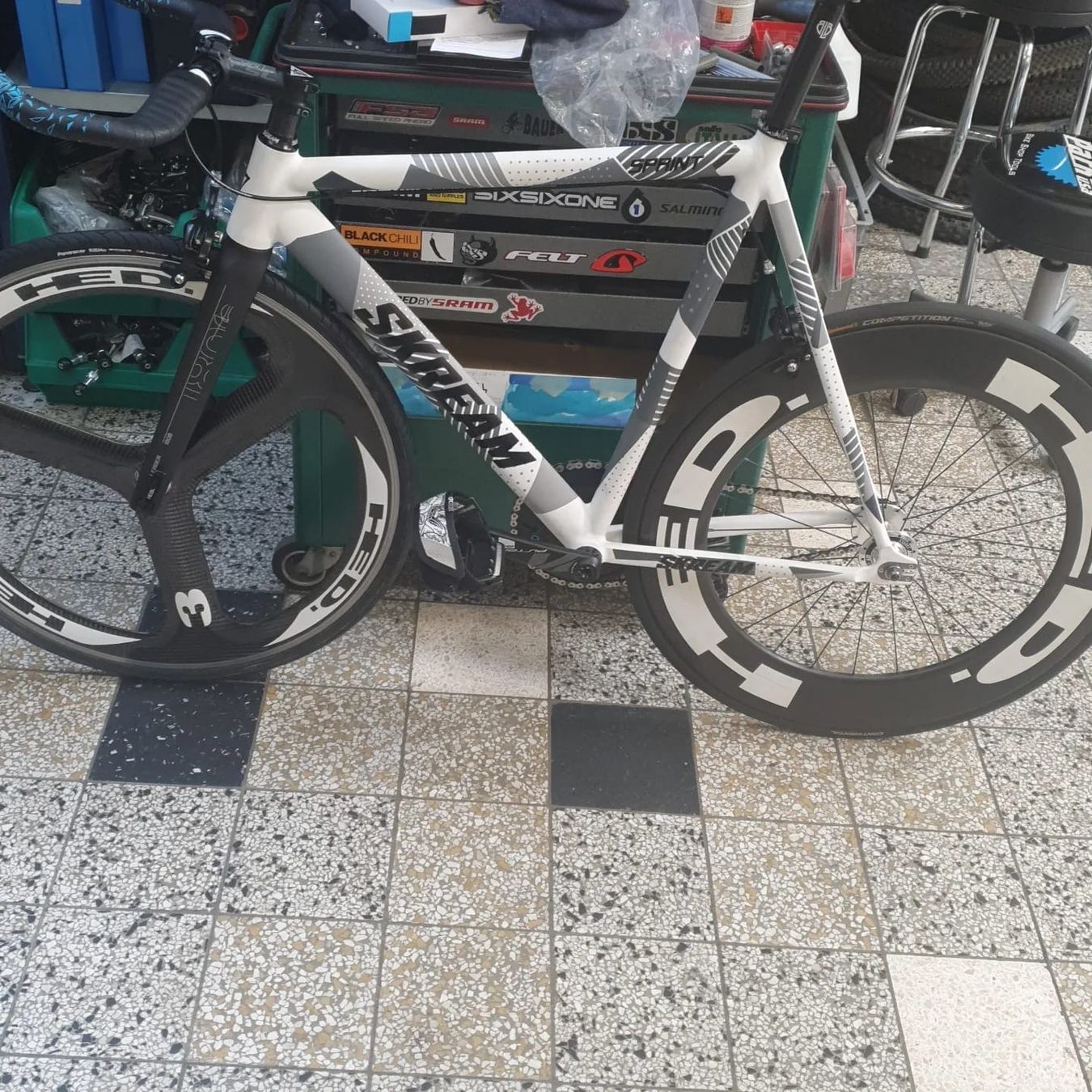 Biciclette: Brandneues Fixie Grösse L – Nuovo (secondo la descrizione) da Allschwil venduto da Gabriela080 2