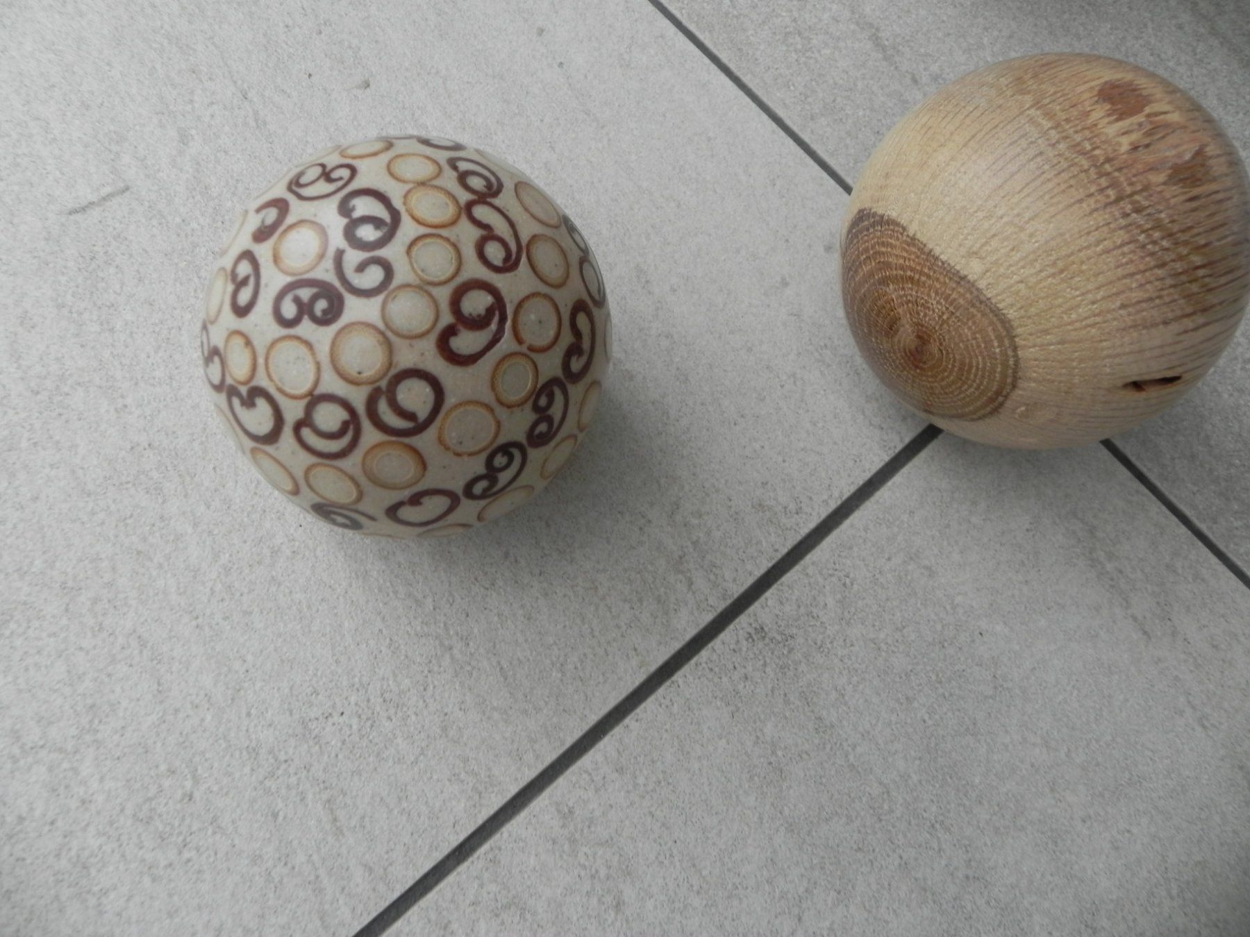 Articoli in legno: Holzkugeln, Deko, Handarbeit – Usato da Stallikon venduto da pcerny16