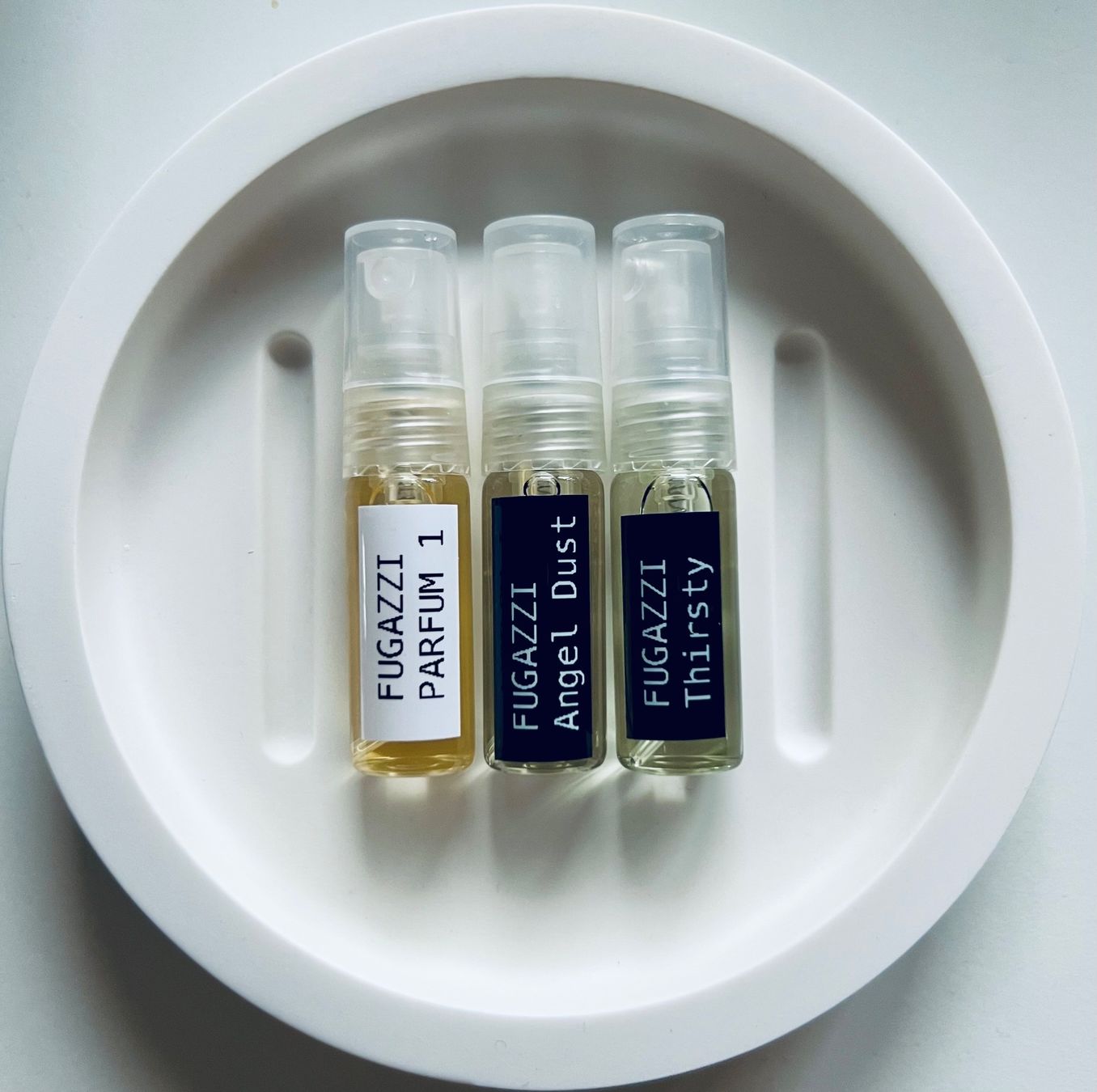 Profumi & Eau de Toilette: FUGAZZI Parfum 1 Extrait de Parfum 3ml – Nuovo (secondo la descrizione) da Luzern venduto da FritzundFragrance 5