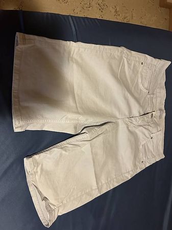 2 Paar Shorts Gr. 38