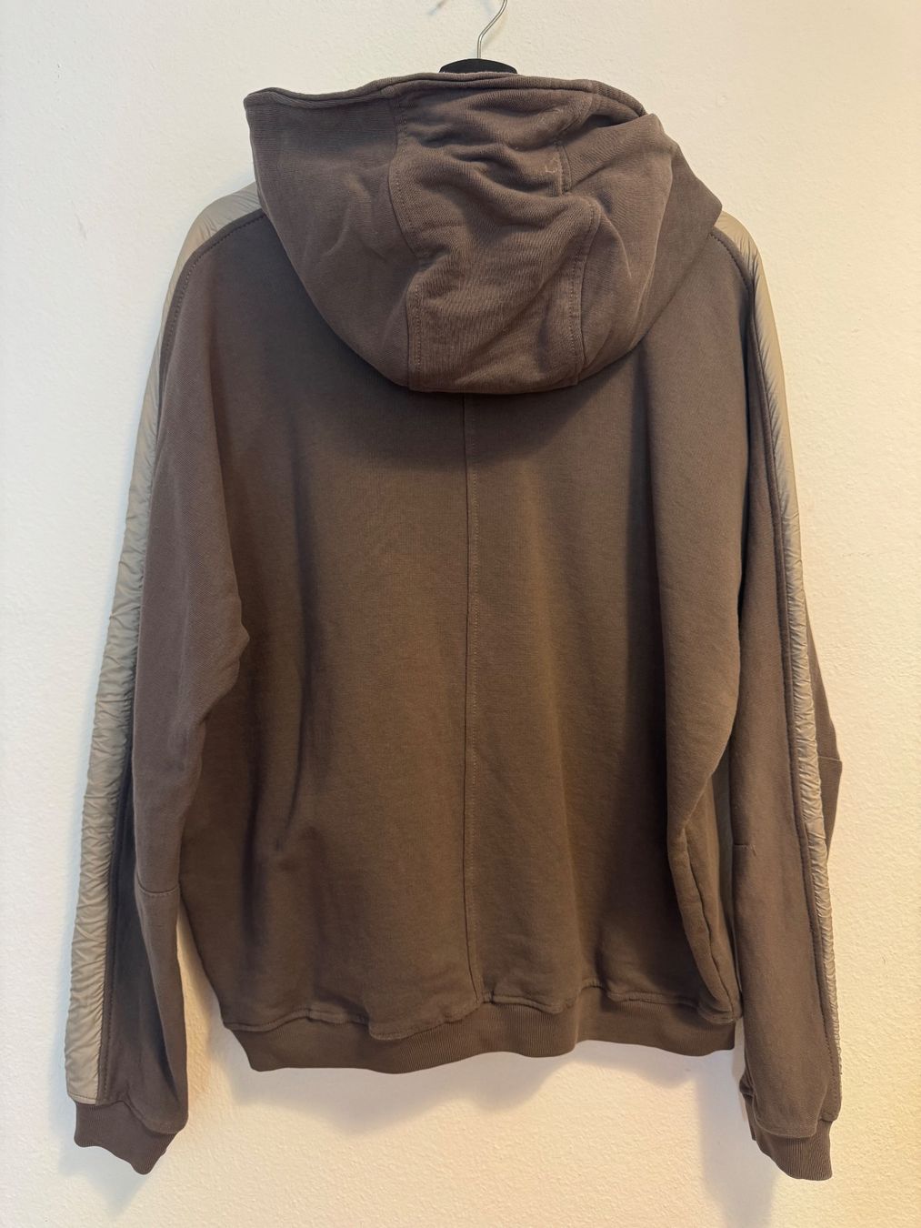 Represent Maglioni & Felpe: Represent Kapuzenpullover, Gr. M (Oversized), Braun – Usato da Zürich venduto da nils.alex 1