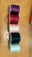 Bunte Schnur / Garn