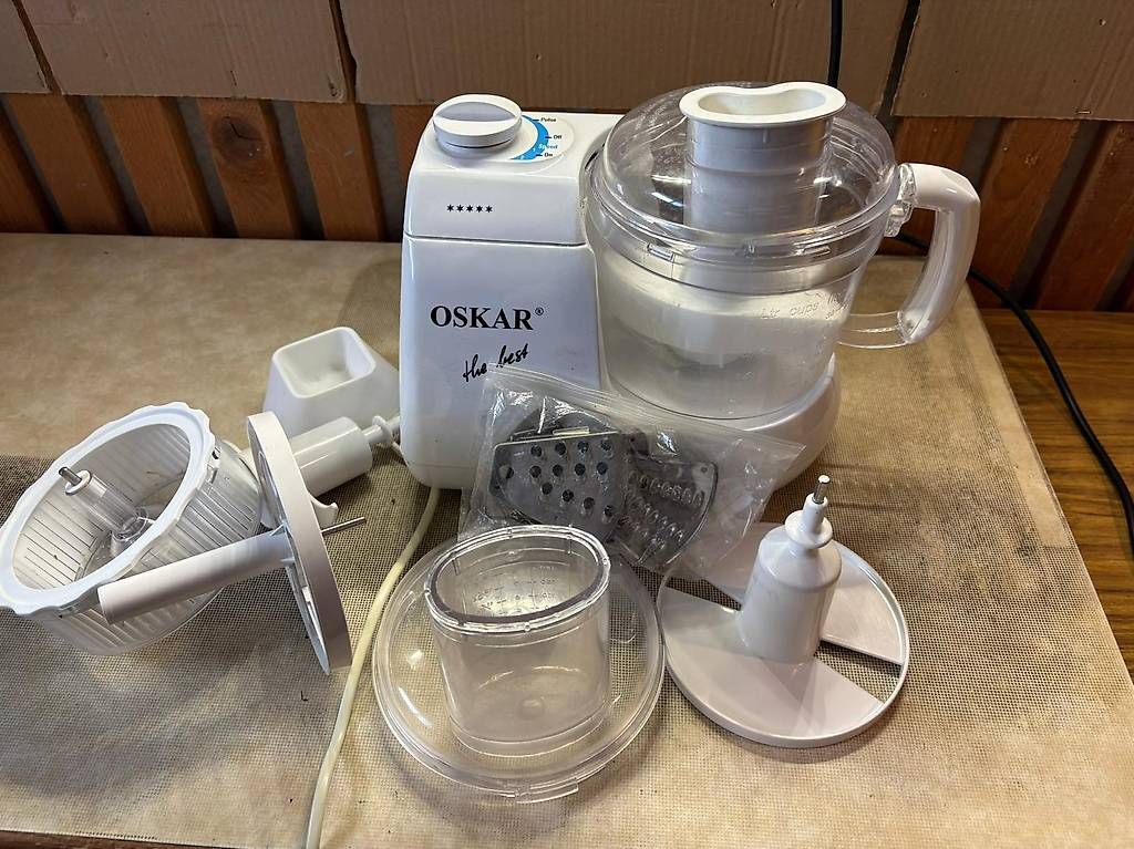 Elettrodomestici da cucina: Robot Oscar  – Usato da Oberried FR venduto da Bruni03