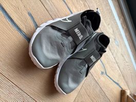 Nike Sportschuhe Gr. 36