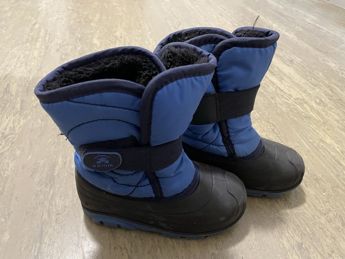 Kamik Chaussures garçon: Kamik Winterboots Gr. 25/26 – D'occasion à Davos Dorf par Enzian5105