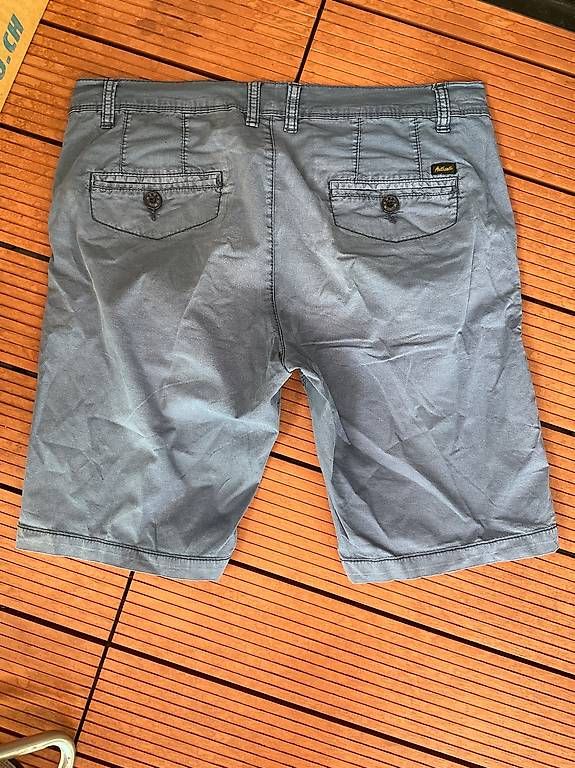Pantaloni: Herren Wampum Shorts – Usato da huttwil venduto da care.b 1