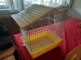 Vogelkäfig gelb mit Dach klein gebrauchter Zustand