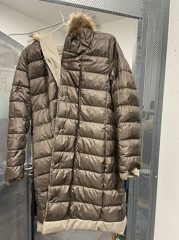 Cappotti: Max Mara Reversible Coat Size M/L – Usato da Lachen SZ venduto da mar_pc6x 1
