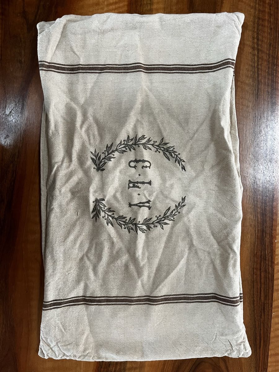 Cuscini: Kissenbezug 60x35 cm – Usato da Horgen venduto da adrigas