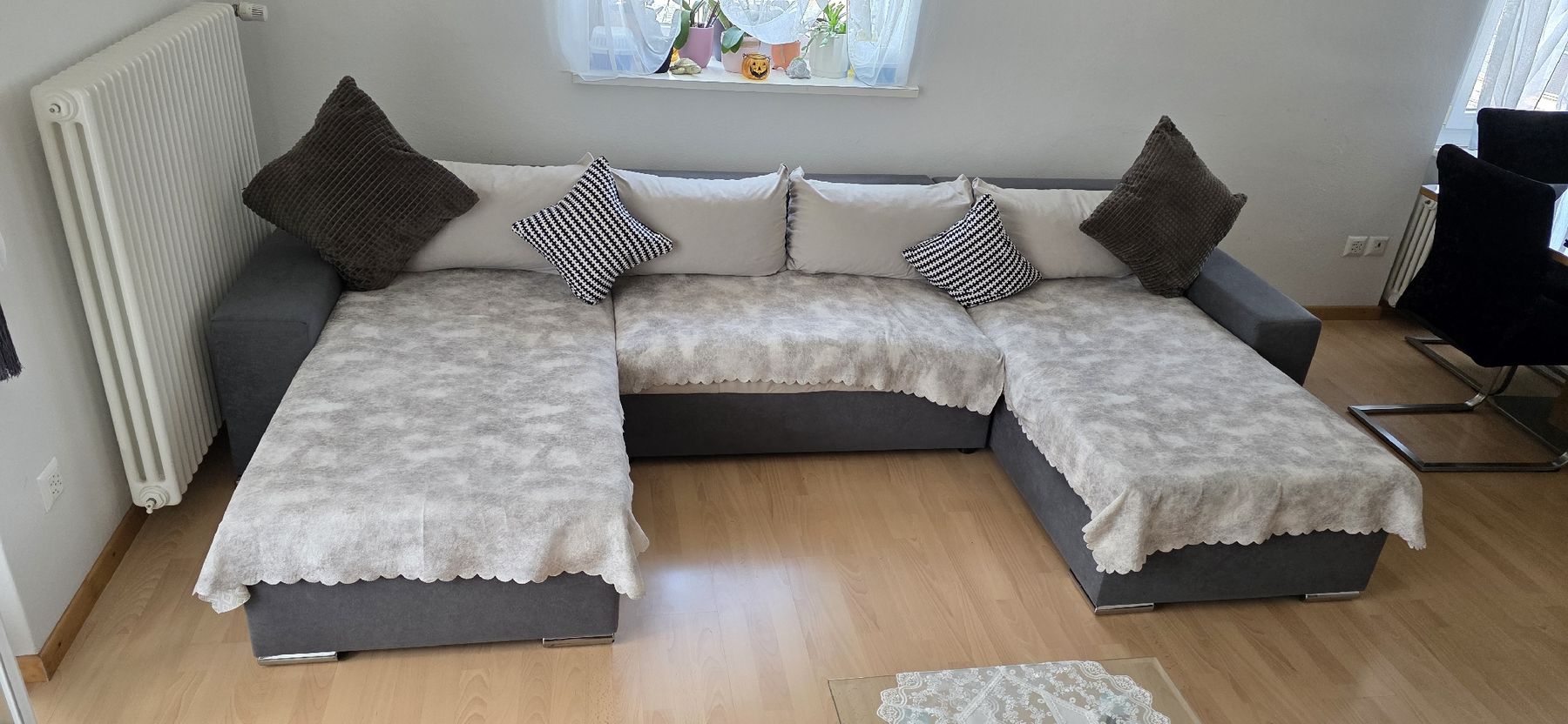 Sofas: Großes U-Sofa mit Schlaffunktion  – D'occasion à Rorschach par ahm_nes8