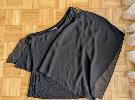 Oneshoulder Top mit Nieten Gr. M/L