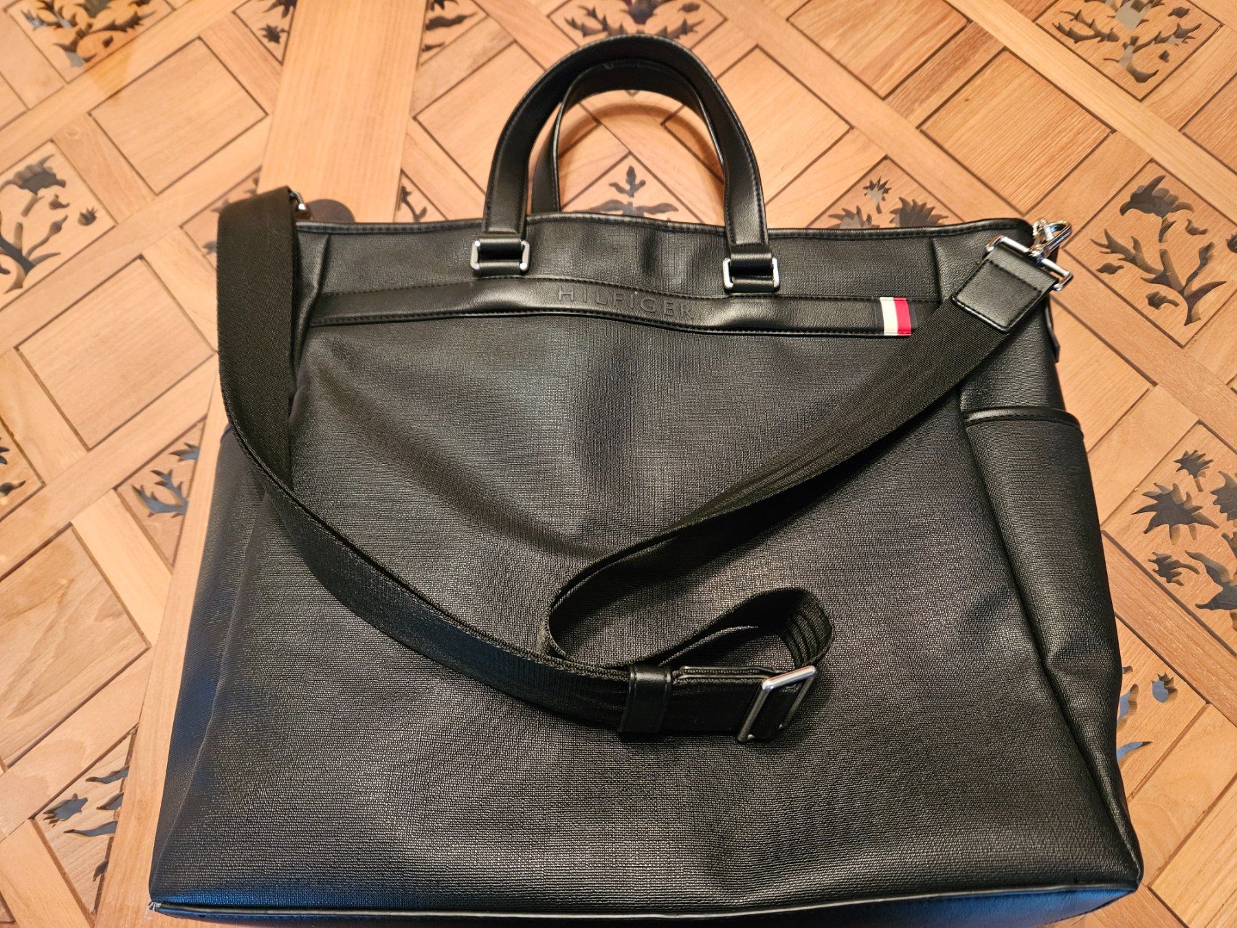 Borse: Tommy Hilfiger Tasche – Usato da Basel venduto da brightliving 1
