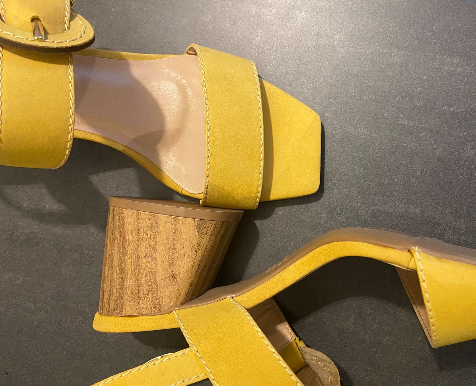 Scarpe da donna: Sommerliche Sandalen Grösse 37 – Nuovo e nell'imballaggio originale da Ebersecken venduto da man_8rw8 3