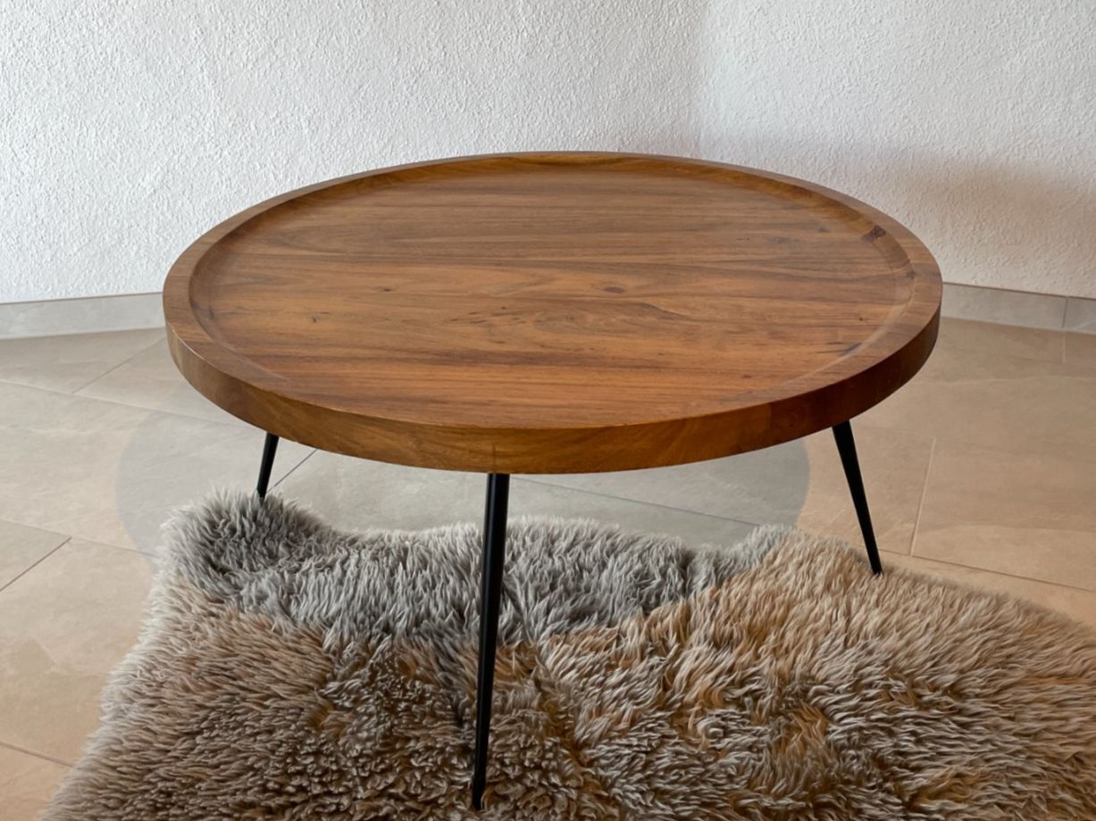 Tavoli: Holz Tisch – Usato da Schmerikon venduto da die_8b8m